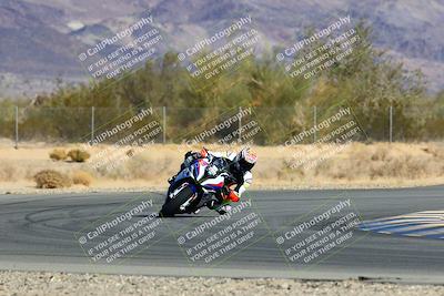 media/Jan-09-2022-SoCal Trackdays (Sun) [[2b1fec8404]]/Turn 6 (1035am)/